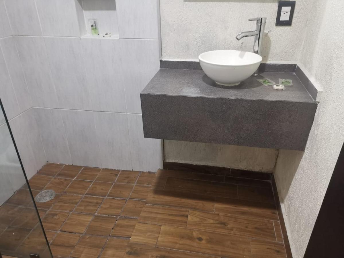 Hotel Jorge Alejandro Гвадалахара Екстер'єр фото