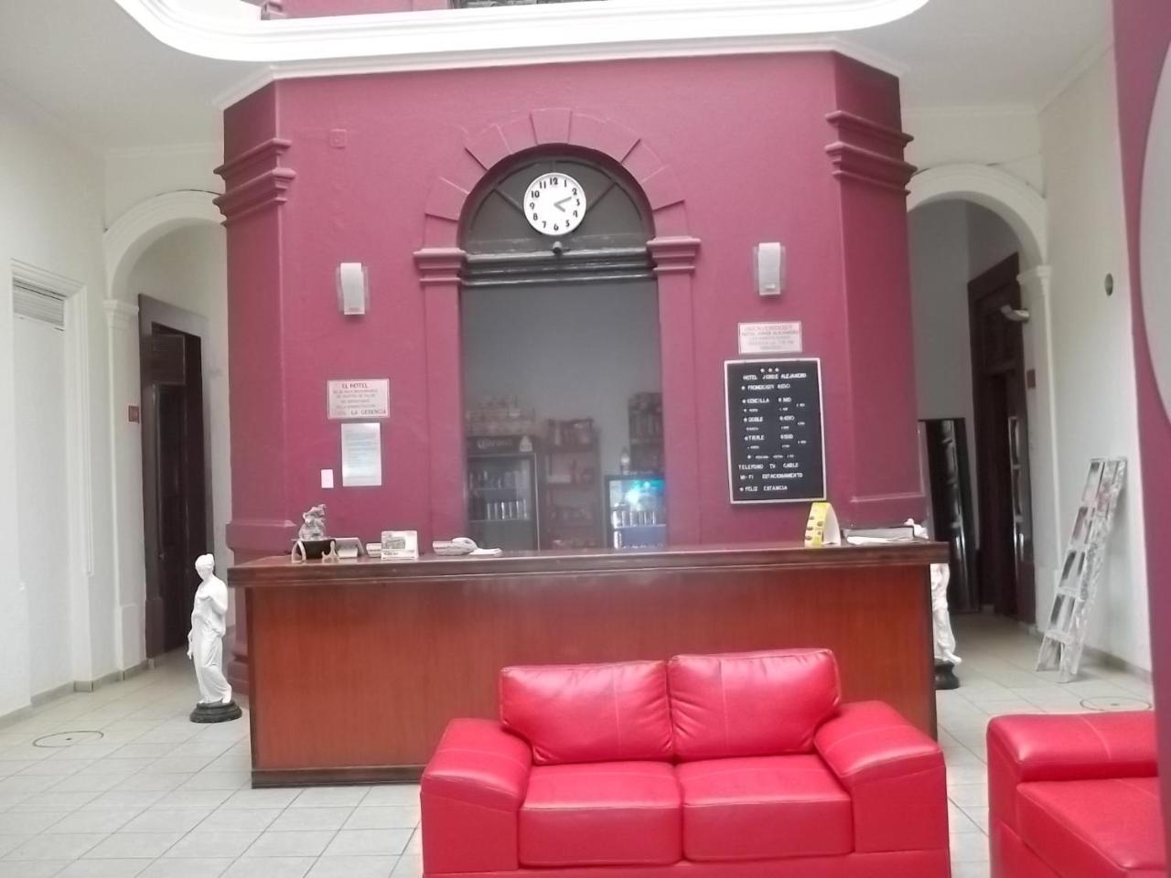 Hotel Jorge Alejandro Гвадалахара Екстер'єр фото